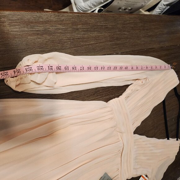 Love By Design Iris Plunge Neck Long Sleeve Maxi Dress NWT Blush Small - Picture 5 of 12
